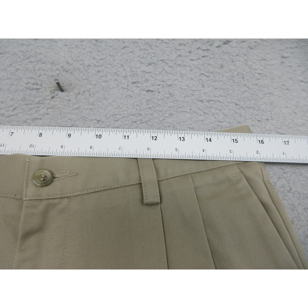 Dockers Pleated Khaki Chino Pants Mens 32x32 Beige Classic Fit Cotton Casual - Picture 11 of 16